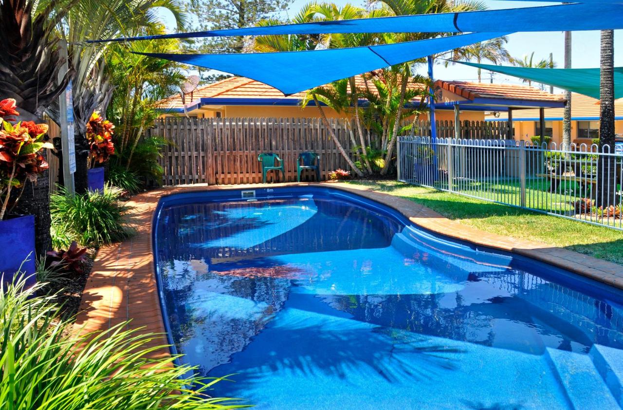 Yamba Twin Pines Motel pool